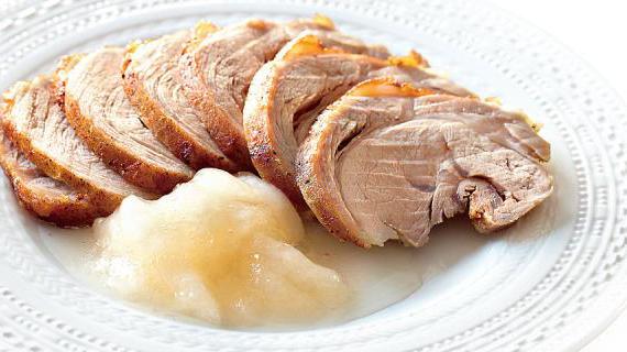 Вкусная буженина с домашним яблочным желе, приготовленным по традиционному рецепту