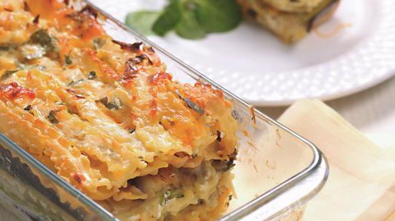 Ароматная макаронная запеканка с овощами и творогом