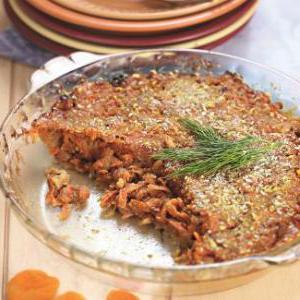 Ароматная морковная запеканка с орехами и сухофруктами