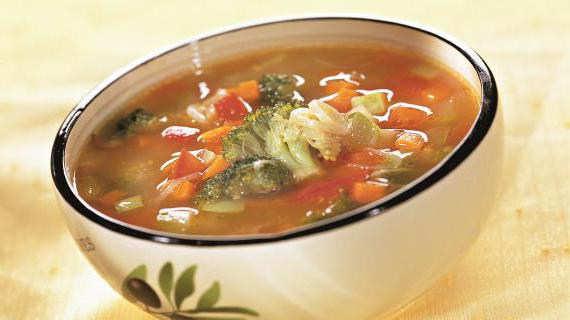 Ароматная овощная похлебка с брокколи и кабачками
