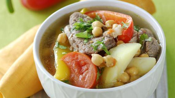 Ароматная шурпа с бараниной и овощами по-узбекски