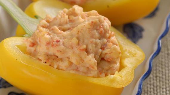 Ароматное картофельное пюре с запечеными перцами и свежим чесноком