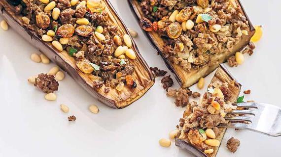 Ароматные фаршированные баклажаны с бараньим фаршем — вкусное и полезное блюдо