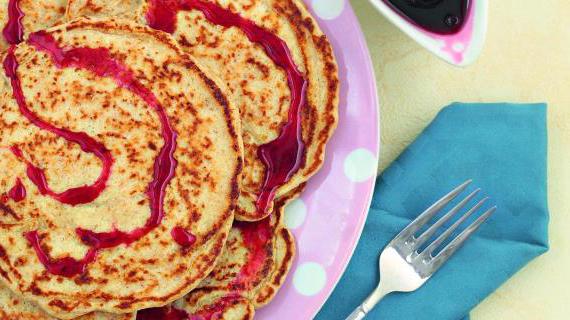 Вкусные овсяные блины с дрожжами, приготовленные на молоке