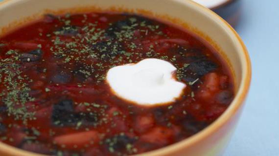 Ароматный борщ с морской капустой — вкусное и полезное первое блюдо