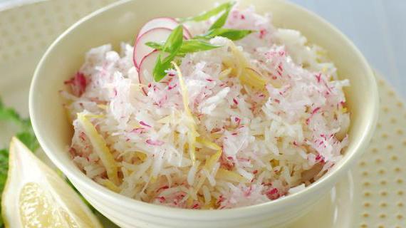Ароматный рис с редисом и цитрусовой ноткой лимона