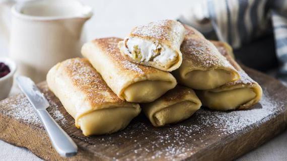 Блины с творожной начинкой