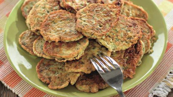 Сочные и ароматные кабачковые оладьи – идеальный выбор на любой вкус