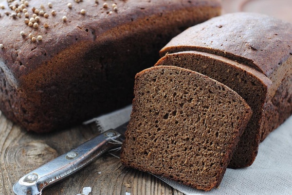 Черный хлеб: польза, виды и значение в рационе