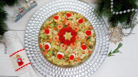 Эксклюзивный оливье с авокадо, крабовым мясом и изысканной васаби-заправкой