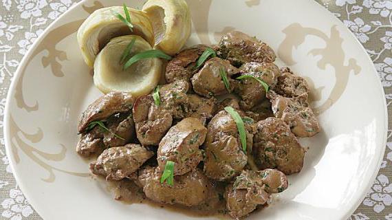 Изысканное фрикасе из куриной печенки с эстрагоном