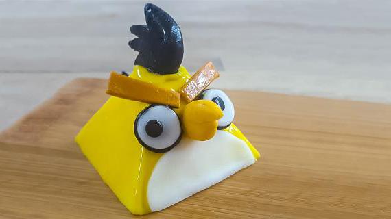 Йогуртовый десерт Angry Birds с цитрусовым конфи и воздушным бисквитом