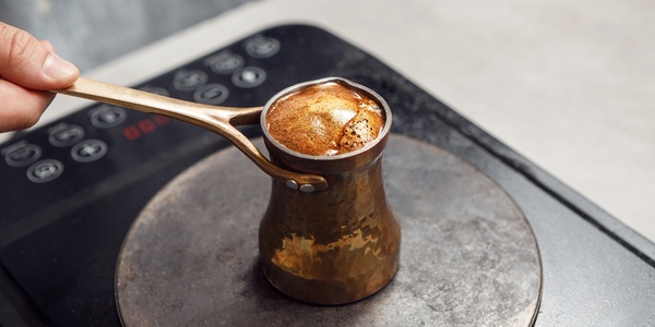 Как правильно варить кофе в турке: пошаговое руководство для истинных ценителей