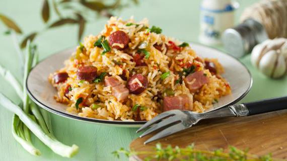 Сытная джамбалайя в мультиварке: простой и вкусный рецепт с пошаговым приготовлением