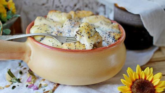 Мини-блины с творожной начинкой, запечённые в духовке