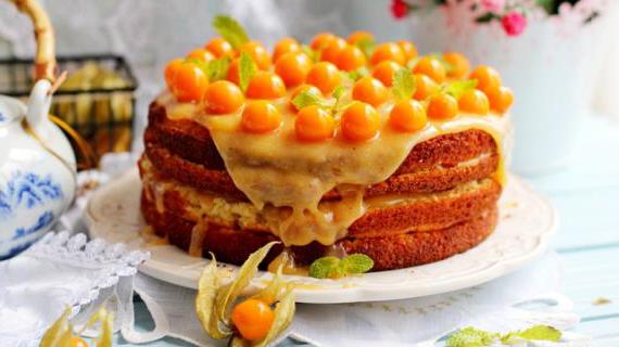 Нежный бисквитный торт с лимонным курдом и персиковой пропиткой