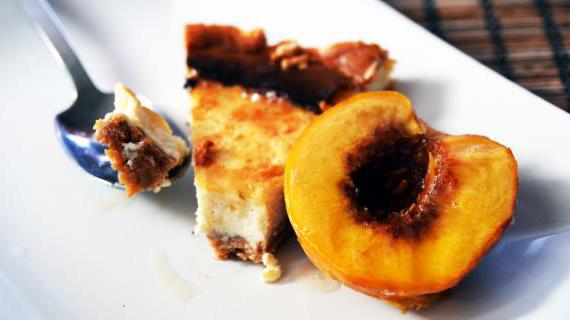 Нежный Нью-Йоркский Чизкейк с Ароматными Медовыми Персиками