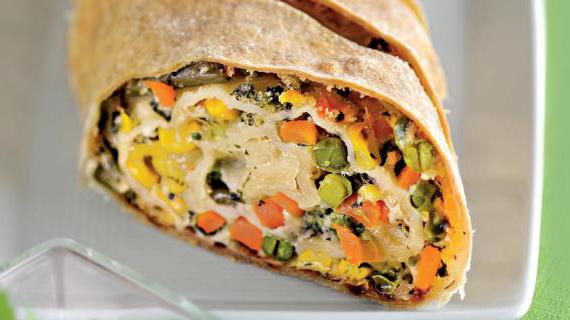 Вкусный овощной штрудель с кремом из рукколы: подробное пошаговое приготовление
