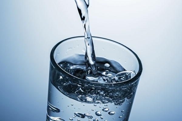 Польза и применение минеральной воды: полный гид для потребителя