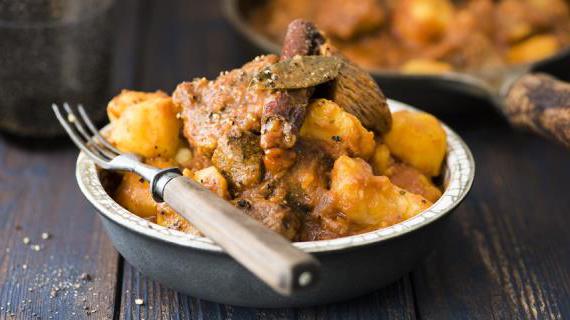 Португальское мясное рагу Молья де Карне: рецепт с пошаговым описанием