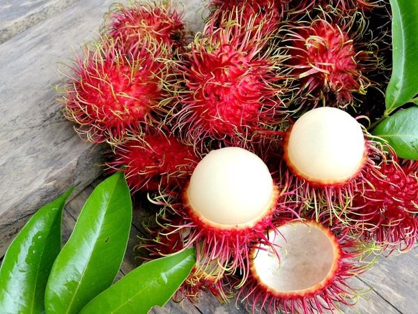 Рамбутан: экзотический фрукт с уникальным вкусом и полезными свойствами