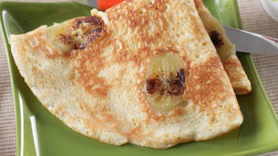 Вкусные блины с банановым припеком: простой и ароматный рецепт