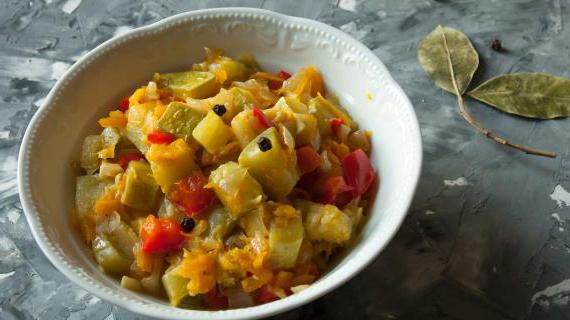 Рецепт кабачковой икры с кусочками овощей