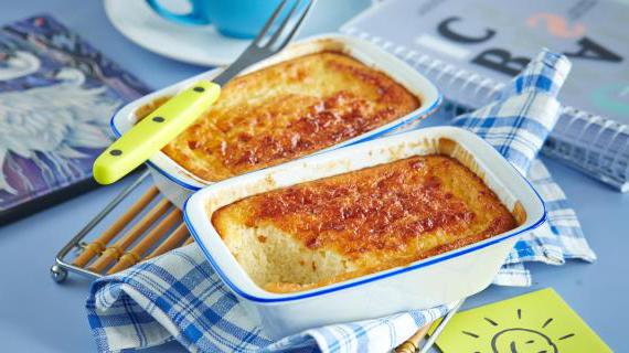 Рецепт манного каравая с простоквашей и медом