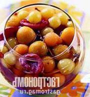 Рецепт маринованных фруктов на зиму — оригинальный гарнир к мясным блюдам