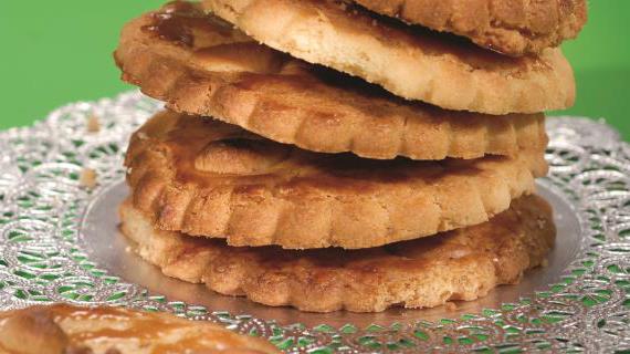 Рецепт песочного печенья с орехами