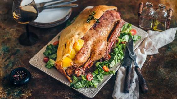 Рецепт приготовления гуся, фаршированного картофелем