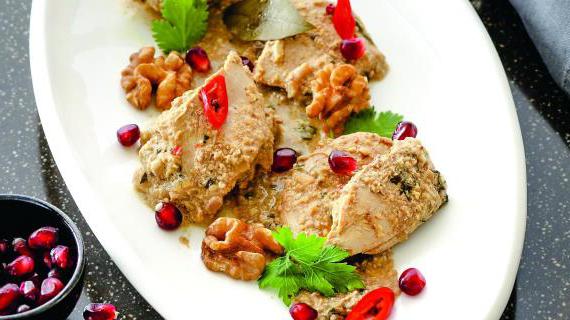 Рецепт сациви из цесарки с ореховым соусом