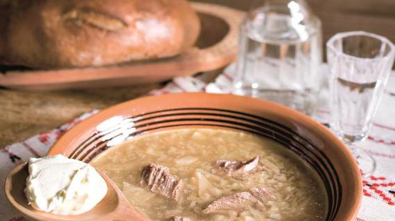 Щи с разварным мясом по традиционному рецепту
