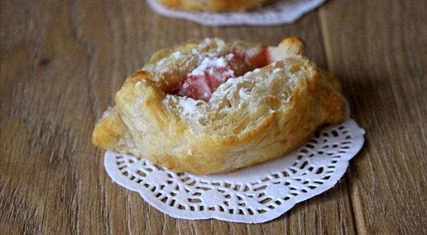 Подавайте теплыми, можно как самостоятельное лакомство, так и с чаем или кофе. Приятного аппетита!