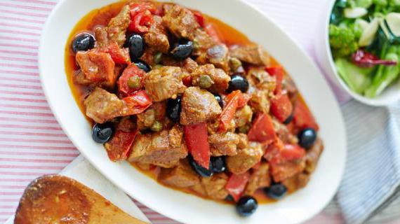 Сочное софритто: мясное рагу с паприкой и овощами