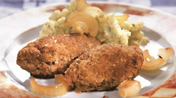 Нежные и ароматные зразы с куриным филе и сыром