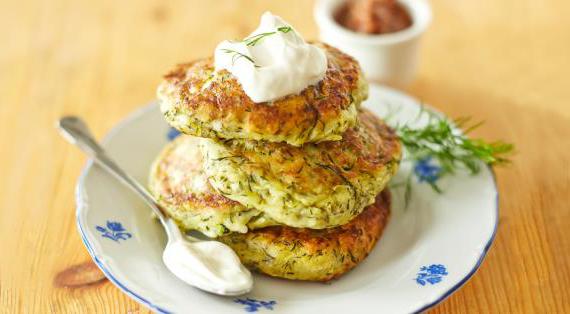 Сырники с укропом и цукини - простой рецепт для завтрака