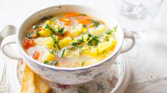 Вкусная картофельная похлебка с добавлением сладкой кукурузы
