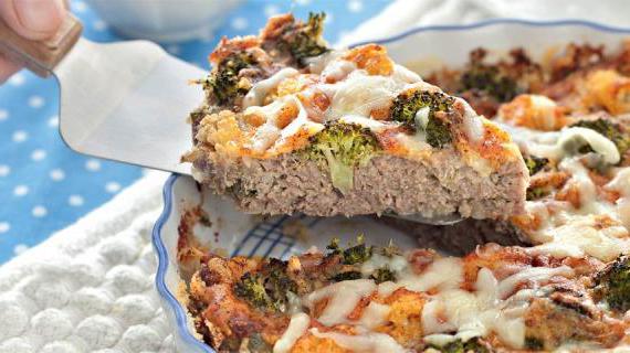 Вкусная мясная запеканка с брокколи и цветной капустой для всей семьи
