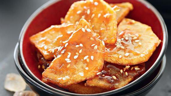 Вкуснейший глазированный картофель с карамелью и кунжутом