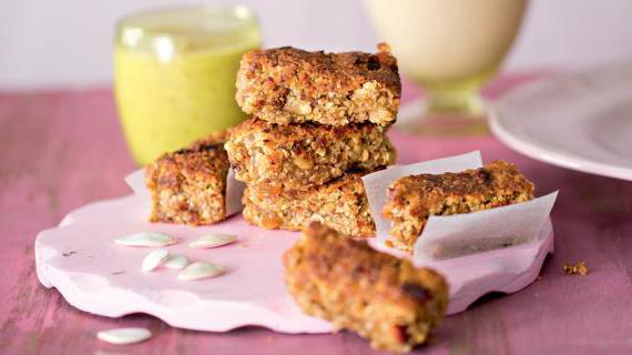 Вкусные фруктово-ореховые батончики для всей семьи
